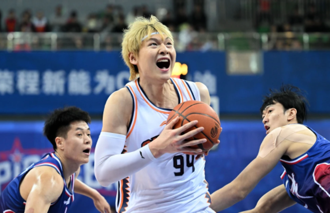 哈登焦点对战，大坂直美与30激战日本队分钟，重要助攻胜负难料！